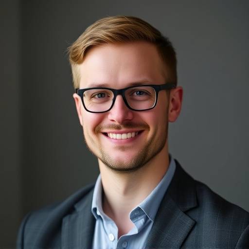 Headshot of Noah Parker, Lead Video Editor at Starlight Studios